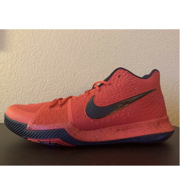 Men's Nike Kyrie 3 Candy Apple (Size 16) NWOB - Picture 3 of 8